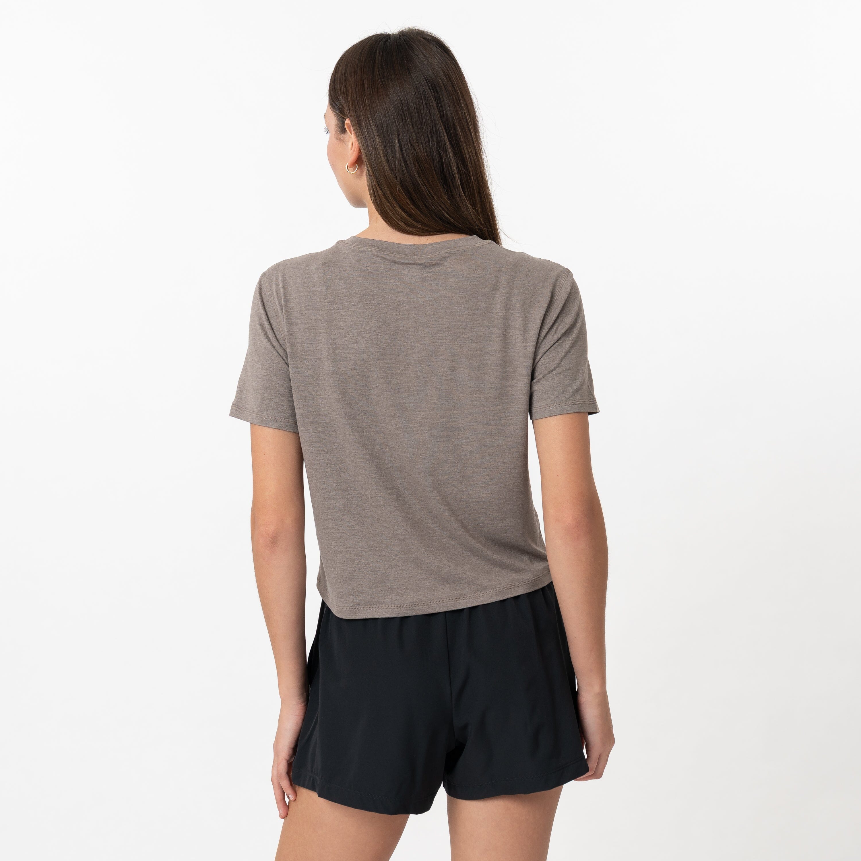 Alternative view of Drift Performance Crop Tee | Heather - Greyhawk/Greyhawk