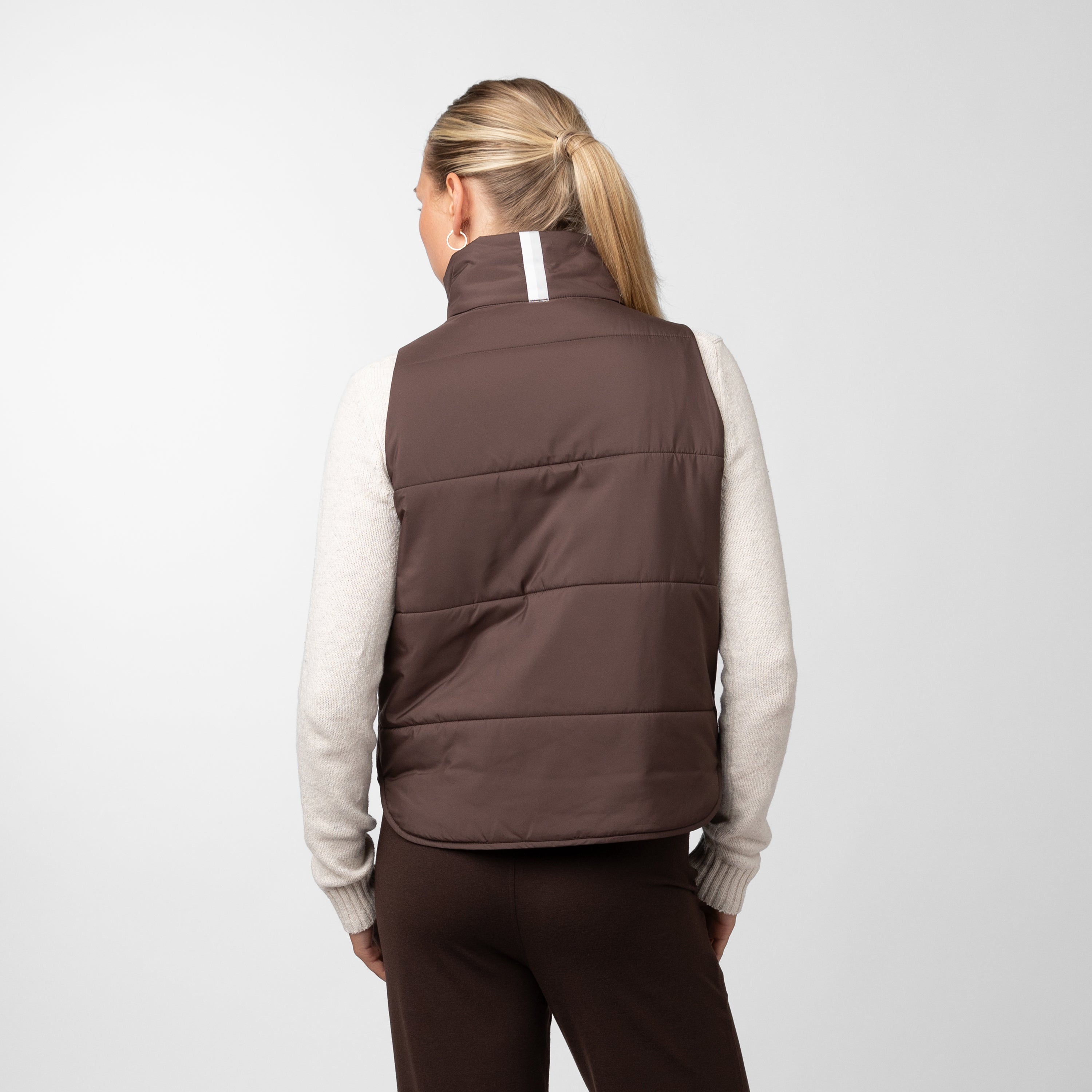 Alternative view of Cisco Insulated Vest | Solid - Cocoa